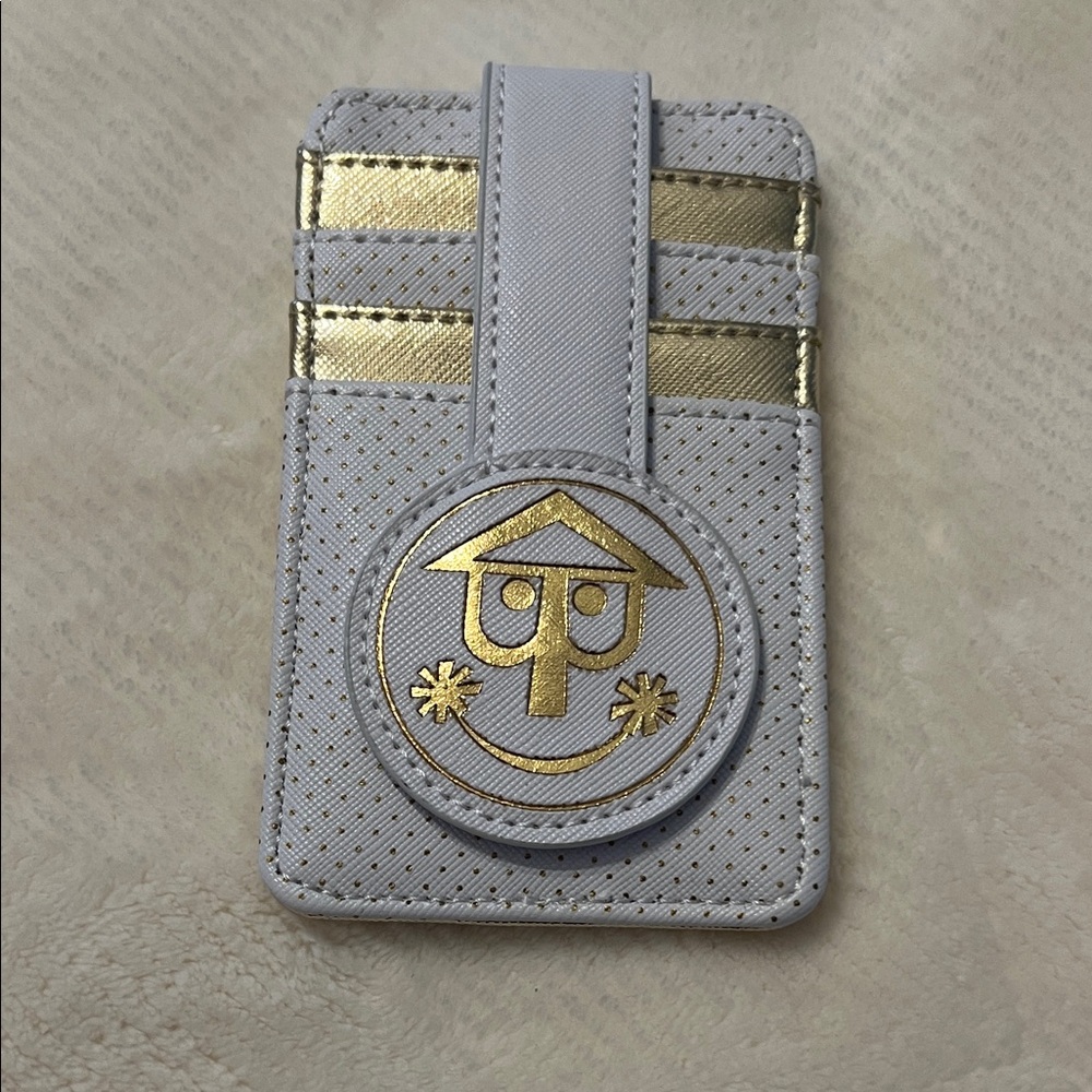 Disney it’s a small world white and Gold Card Holder